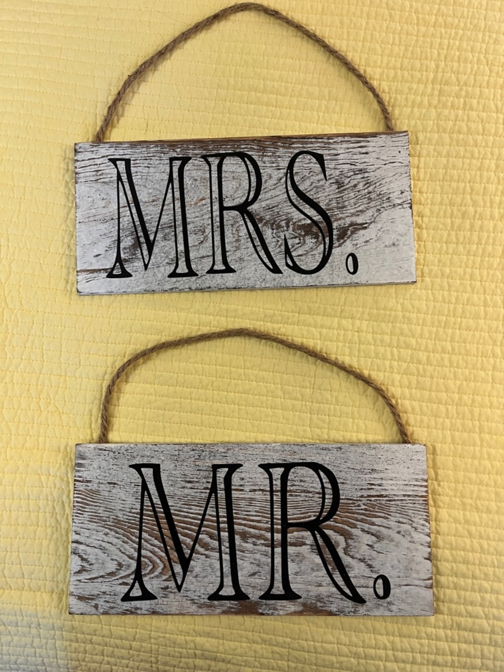 Rustic White 'MR.' and 'MRS.' Hanging Wood Signs - Set of 2